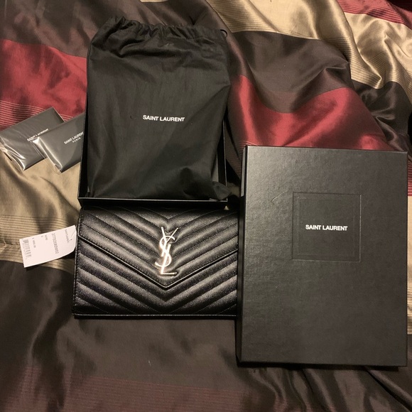 100% Authentic YSL Wallet On Chain - Picture 6 of 7